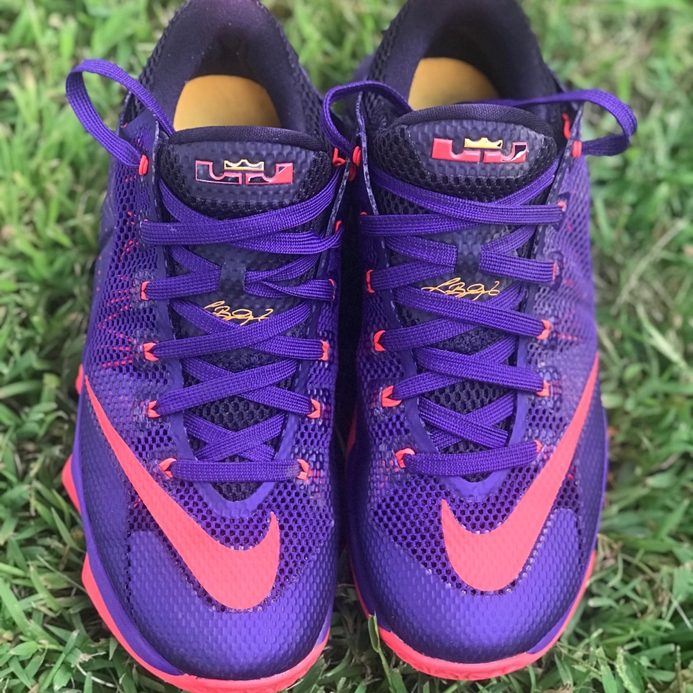LeBron 12 Low Court Purple - Nike - Men’s 8.5